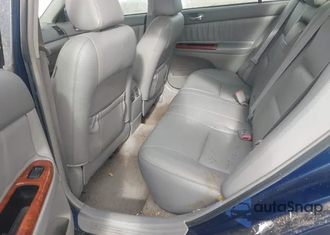 2005 Toyota Camry Xle V6 из США, поврежденный, VIN 4T1BF30K35U091920